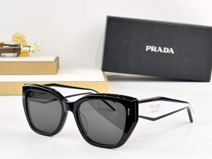 Picture of Prada Sunglasses _SKUfw76324582fw